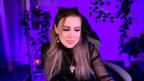 Eileen online show from July 24, 10:39 pm