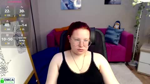 kuri_u online show from May 26, 12:37 pm