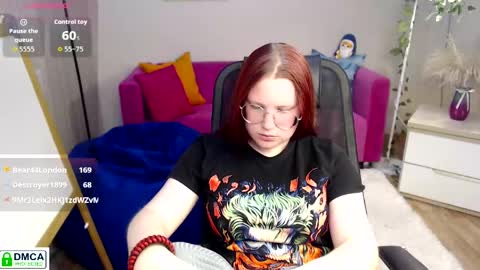 kuri_u online show from May 11, 2:45 pm
