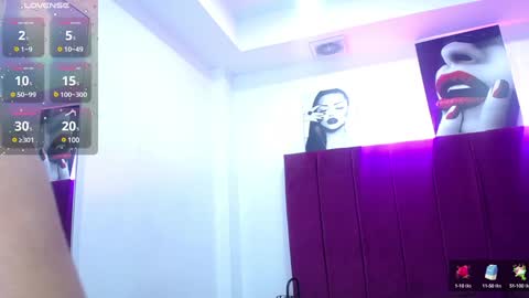 Kylee28 online show from February 6, 8:23 pm