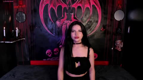 submissive demon Please help me to reach 500 thumbs up online show from May 14, 2:50 am
