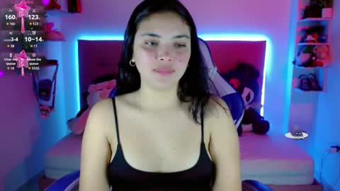 k ylie online show from September 8, 9:25 pm