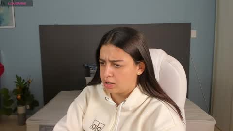 Snapshot of kylie_reyes chatting on December 30, 7:42 pm Kylie Reyes online show from December 30, 7:42 pm