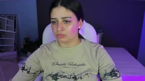 Snapshot of kylie_reyes chatting on January 21, 7:17 pm Kylie Reyes online show from January 21, 7:17 pm