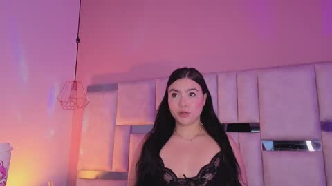  Kylie  online show from May 18, 12:22 pm