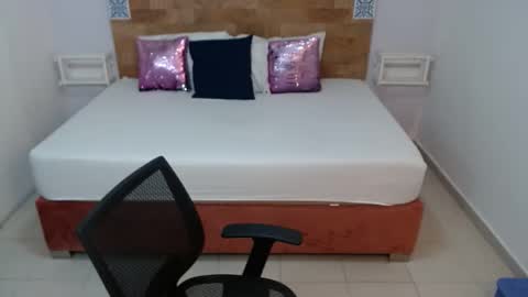 Melissa online show from December 21, 11:25 am