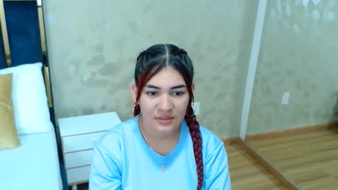 Melissa online show from May 10, 11:01 am