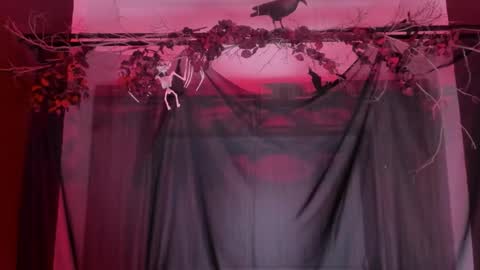 K Y L I E online show from October 22, 8:14 pm