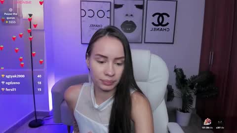 Kymberly online show from September 26, 11:52 am