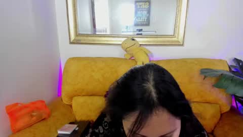 Kyomi online show from May 19, 1:29 pm