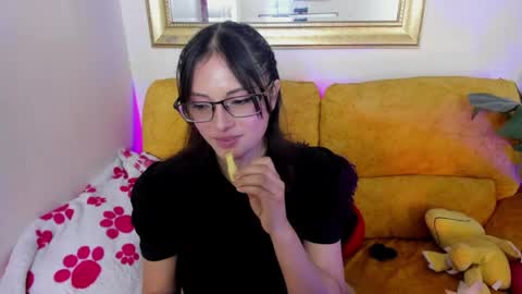 Kyomi online show from May 15, 5:16 pm