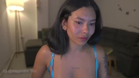 schedule 300 pm - 1100pm colombia time online show from October 22, 1:43 am