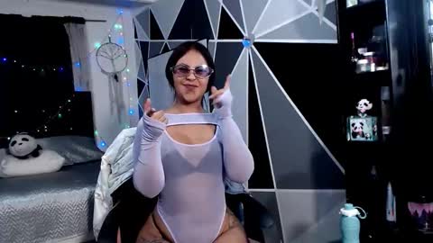 l0lavelvet online show from May 22, 2:09 am