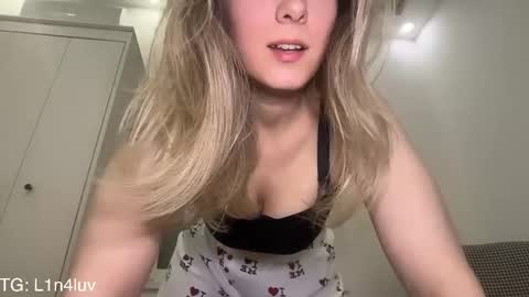 lina online show from May 13, 7:08 pm