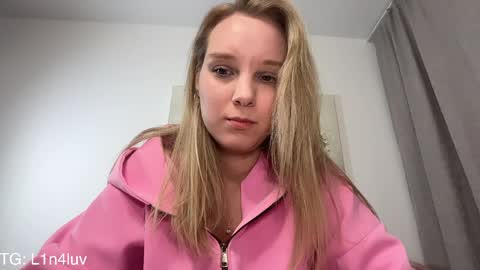 lina online show from April 9, 4:56 pm