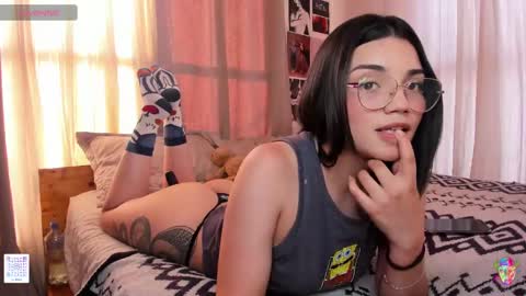    Help me reach 50 likes online show from January 16, 9:40 pm