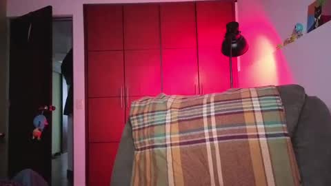 Hanna FREE ONLYFANS  online show from May 21, 10:41 pm