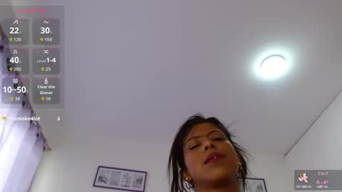 Sara online show from May 17, 9:03 pm