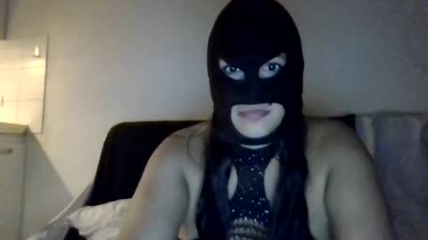 labeurettechaudasse9 online show from July 12, 2:12 am