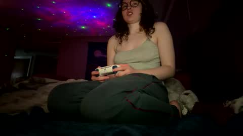 lacedinsin online show from April 11, 3:34 am