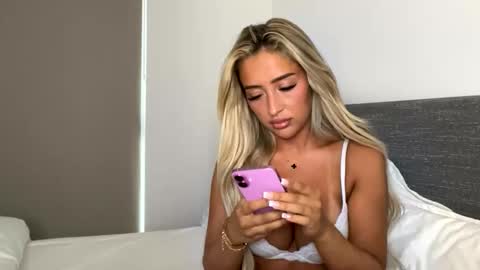 Lacey  online show from June 10, 8:07 pm