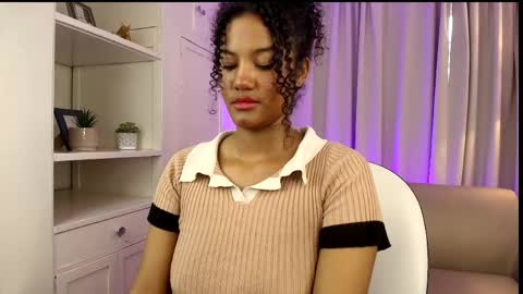 Karla - Instagram   lady karla1 online show from May 21, 9:13 pm