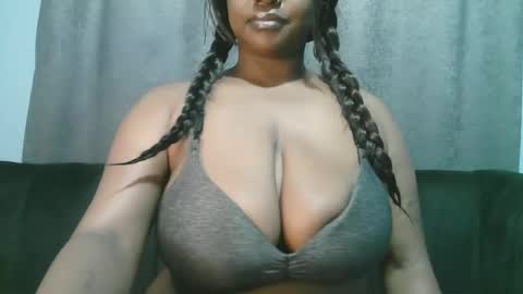 lady_dearra online show from May 21, 3:15 am