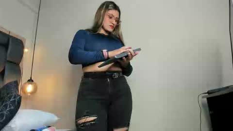 LADY  online show from October 7, 2:38 am