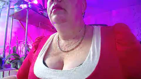 Lady Gloria online show from January 6, 2:25 pm