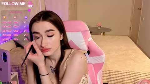 Olivia online show from March 26, 1:19 am