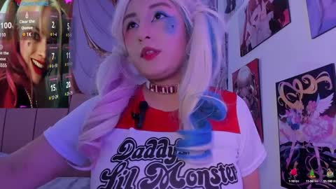 Lady Tsu online show from December 6, 10:07 pm