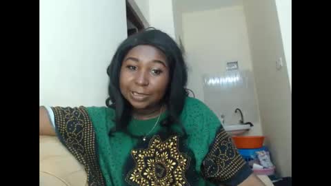 Maya online show from October 5, 3:39 pm