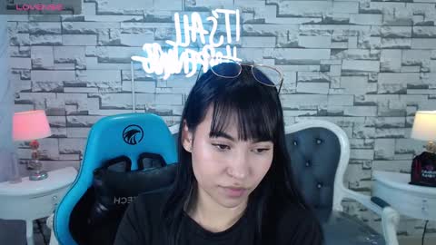 Lady Violet Bridgerton online show from December 23, 10:12 pm