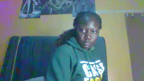 lindah32 online show from November 10, 12:28 am