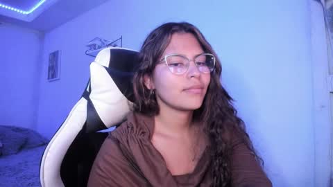  Lady  online show from February 6, 7:01 am