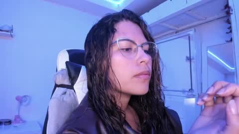  Lady  online show from May 25, 4:00 am