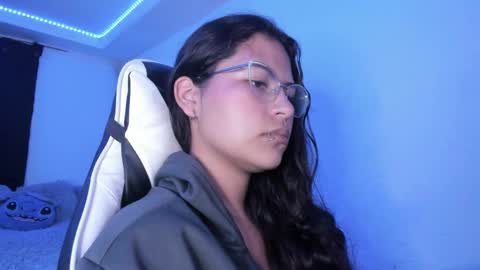  Lady  online show from February 24, 4:04 am