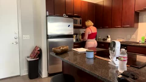 ladycooks23 online show from September 17, 4:27 pm