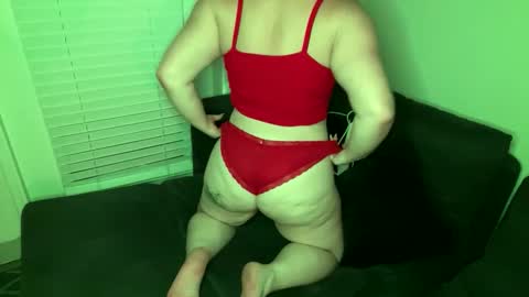 ladycooks23 online show from October 1, 1:32 am