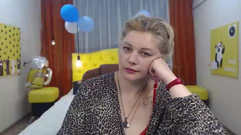 ladyelina online show from September 22, 4:16 pm