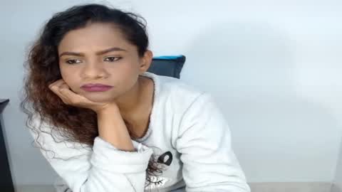 lady online show from March 29, 2:21 am