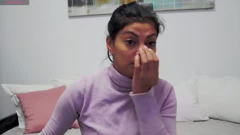 Lia online show from December 11, 4:39 am