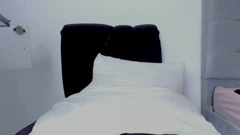 Ladysexy hot19  online show from January 3, 12:19 pm
