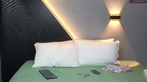    online show from February 20, 10:43 pm