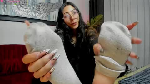 laila_angel online show from April 28, 7:40 pm