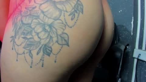 lailas_world online show from January 8, 6:17 am