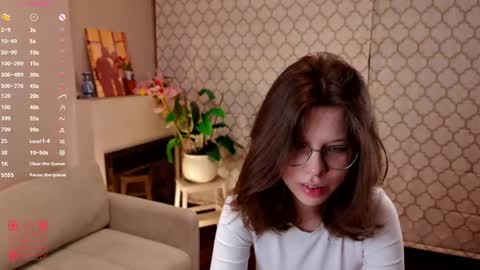 Julia online show from May 23, 9:02 pm