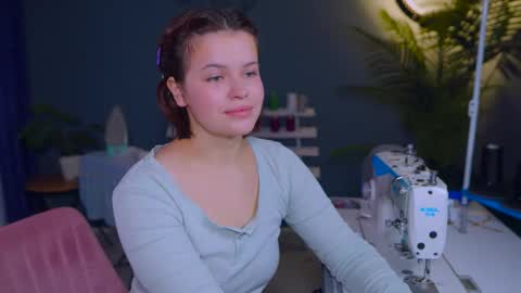Lexi online show from October 10, 8:19 am