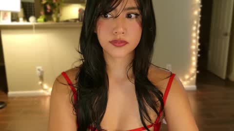 Snapshot of laligomez chatting on December 26, 9:11 am Lali Gomez online show from December 26, 9:11 am