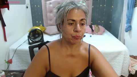 lalisha online show from May 27, 1:27 am
